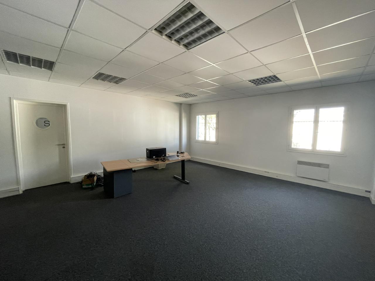 Local d'activité Coignières 1726m² Vente local d'activité Coignières Yvelines OVACT2315861 20